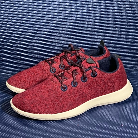 Allbirds Men’s Wool Runners Burgundy Athletic Shoes Size 13 - Picture 1 of 9